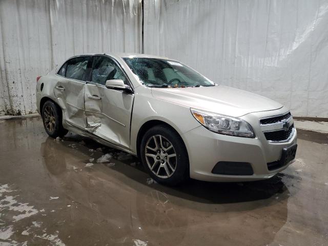 Photo 3 VIN: 1G11C5SA4DF182957 - CHEVROLET MALIBU 