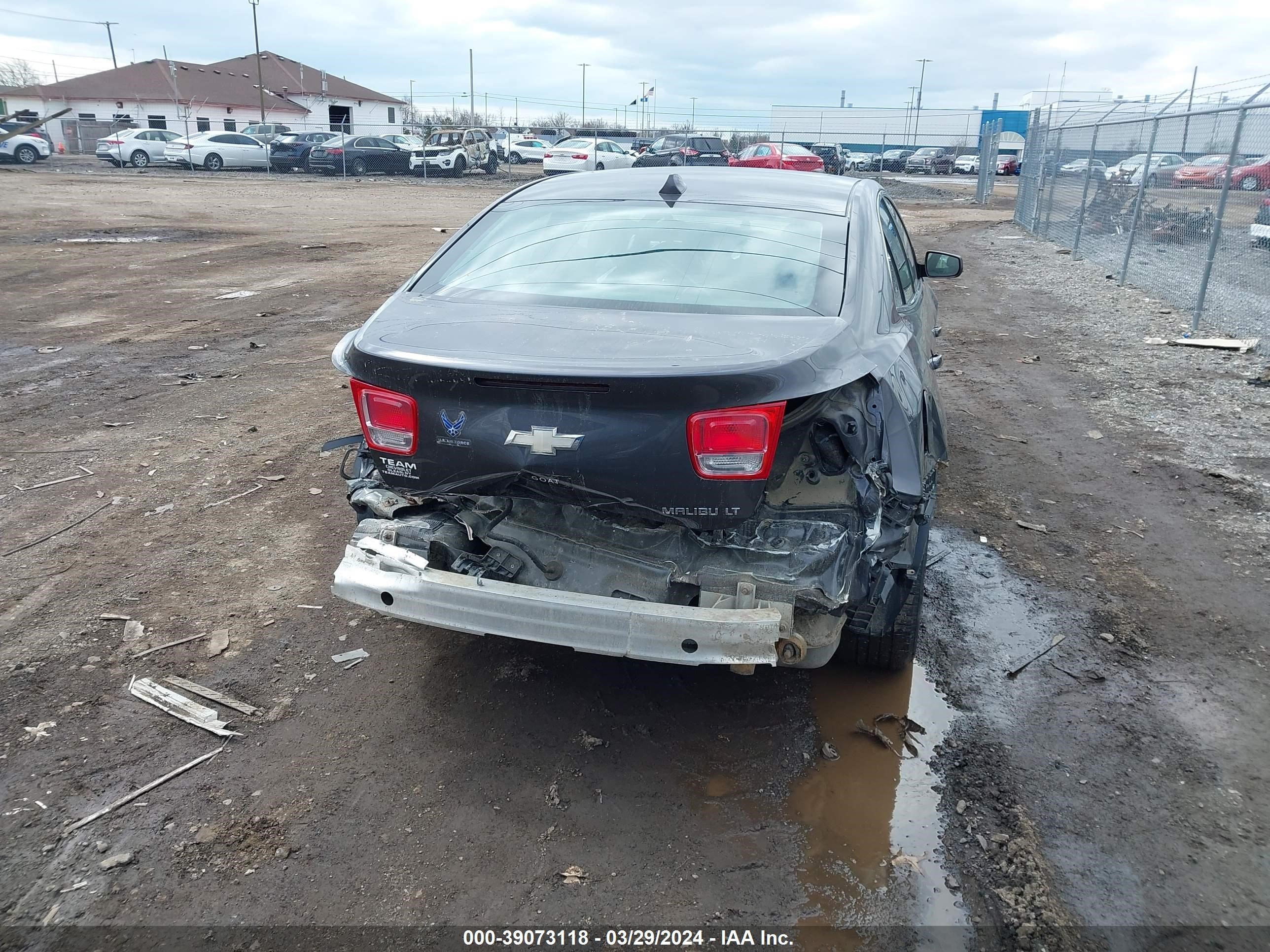 Photo 5 VIN: 1G11C5SA5DF136215 - CHEVROLET MALIBU 