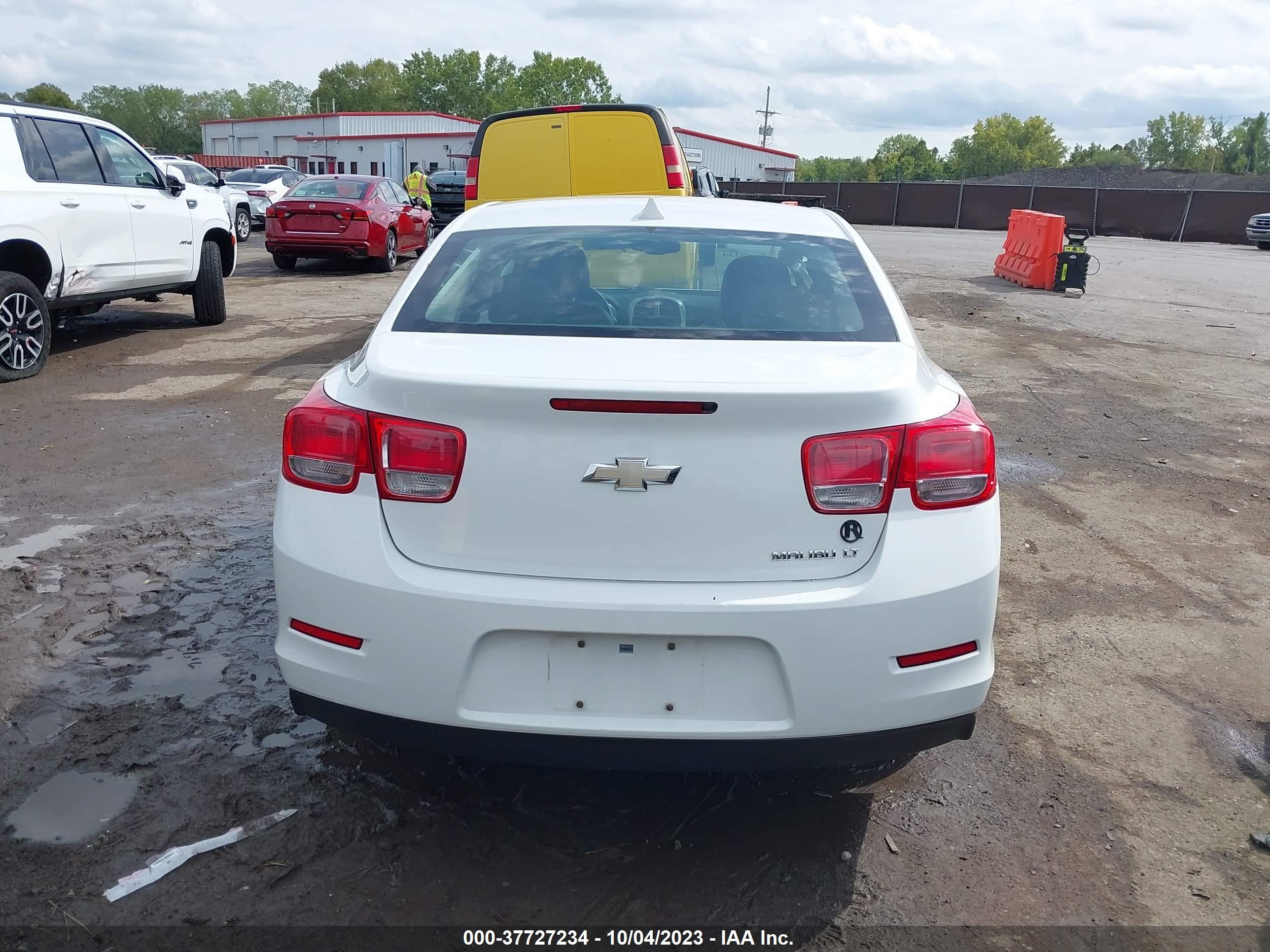 Photo 15 VIN: 1G11C5SA5DF246925 - CHEVROLET MALIBU 