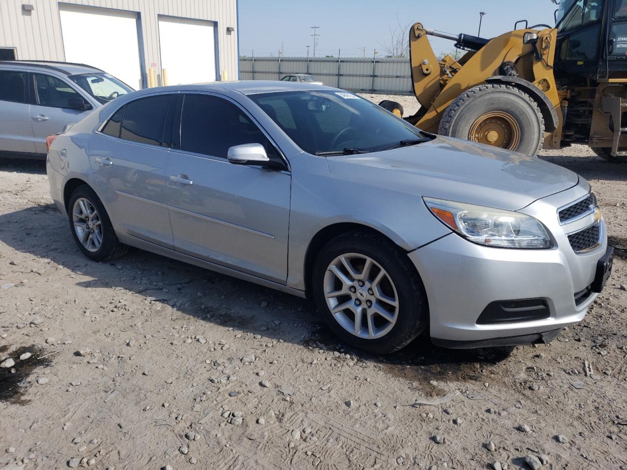 Photo 3 VIN: 1G11C5SA5DF330775 - CHEVROLET MALIBU 