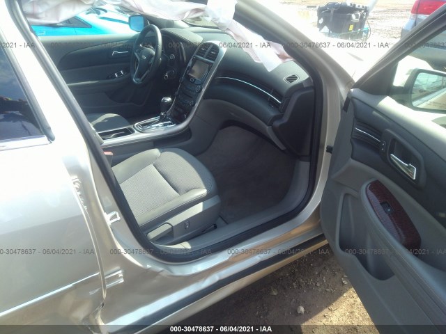 Photo 4 VIN: 1G11C5SA5DF330842 - CHEVROLET MALIBU 