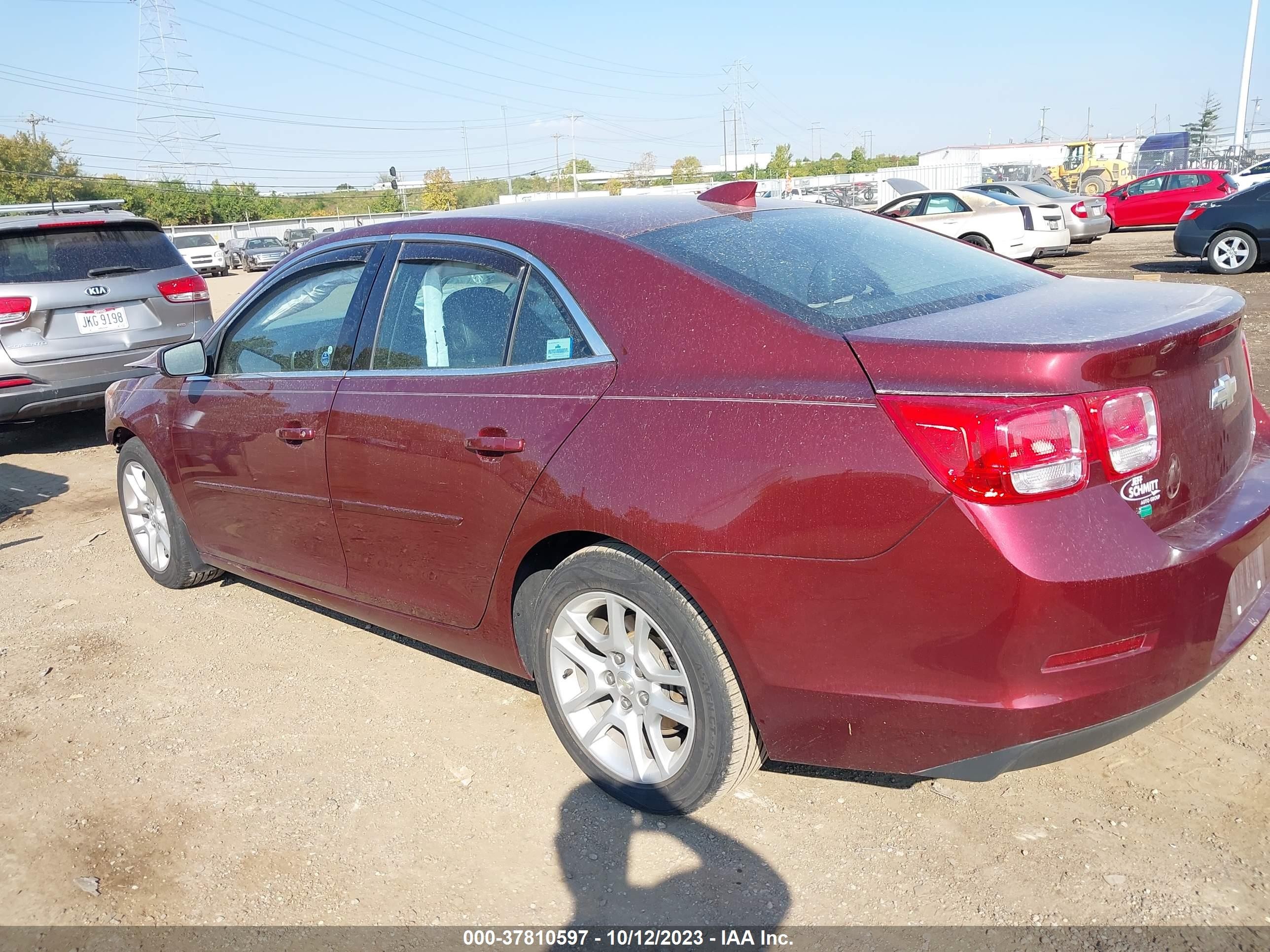 Photo 2 VIN: 1G11C5SA5GF113540 - CHEVROLET MALIBU 