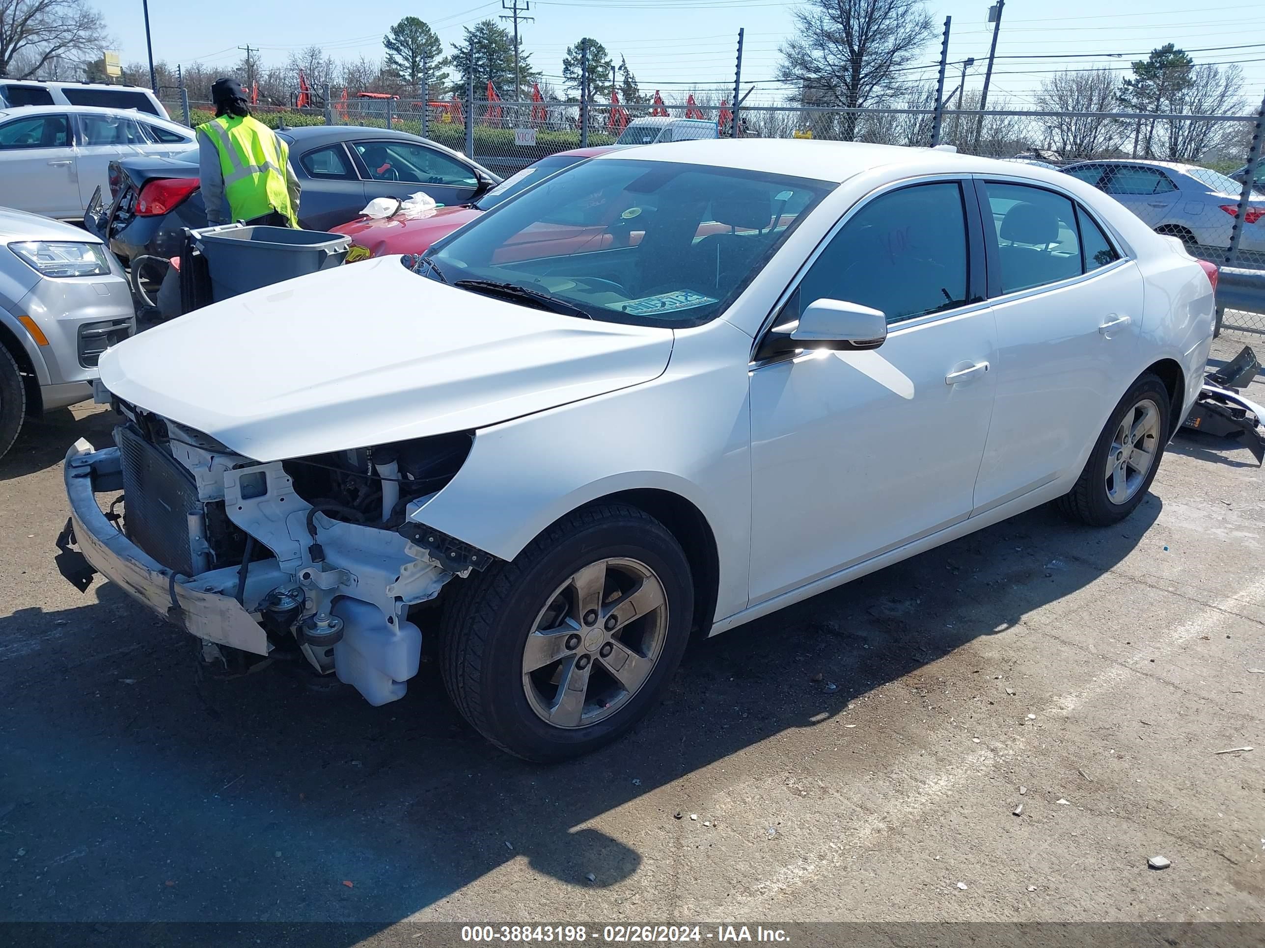 Photo 1 VIN: 1G11C5SA5GU151345 - CHEVROLET MALIBU 