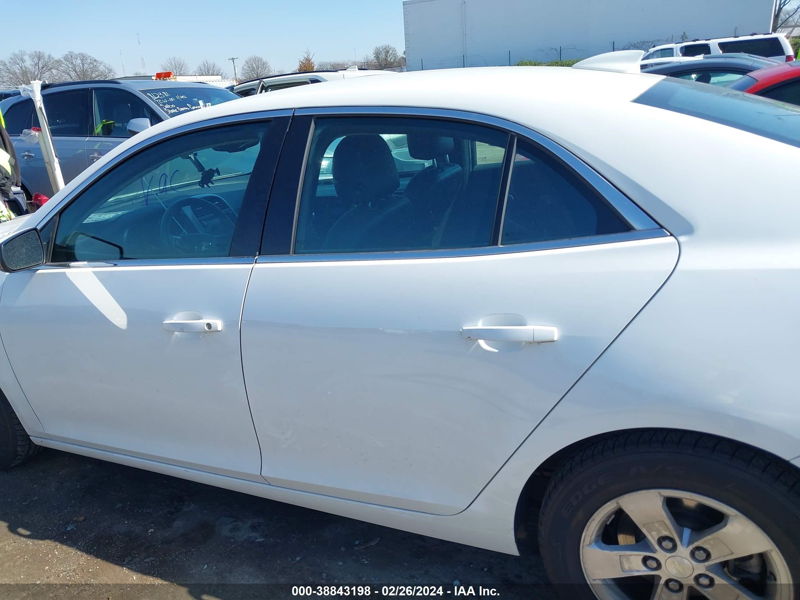 Photo 13 VIN: 1G11C5SA5GU151345 - CHEVROLET MALIBU 