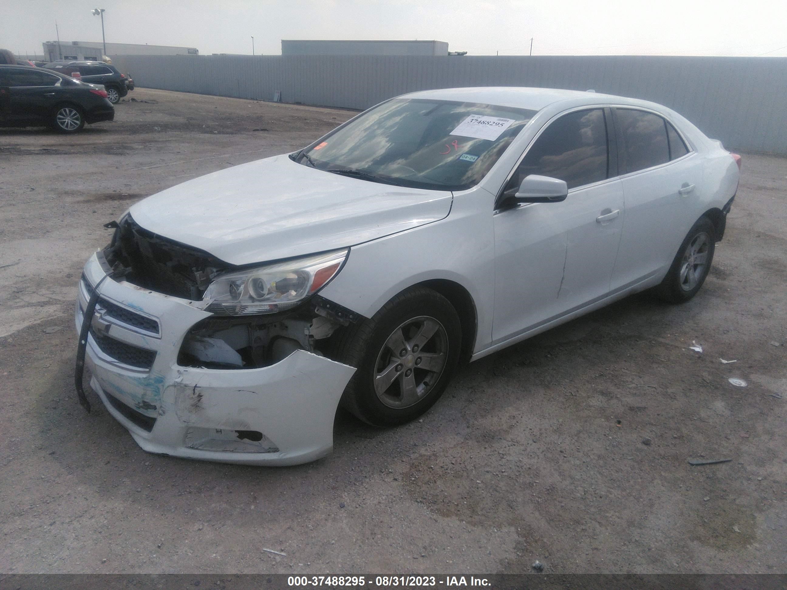 Photo 1 VIN: 1G11C5SA6DF129208 - CHEVROLET MALIBU 