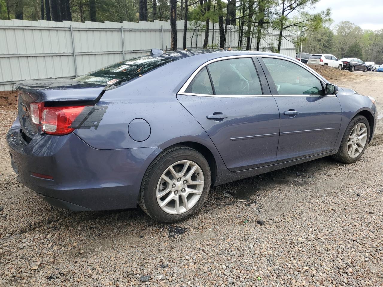 Photo 2 VIN: 1G11C5SA6DF305657 - CHEVROLET MALIBU 