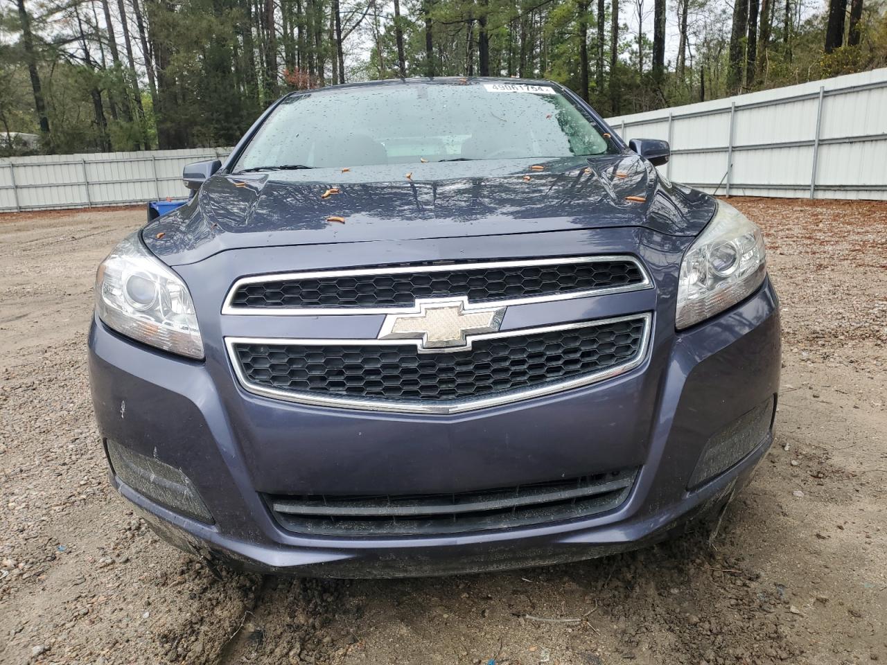 Photo 4 VIN: 1G11C5SA6DF305657 - CHEVROLET MALIBU 