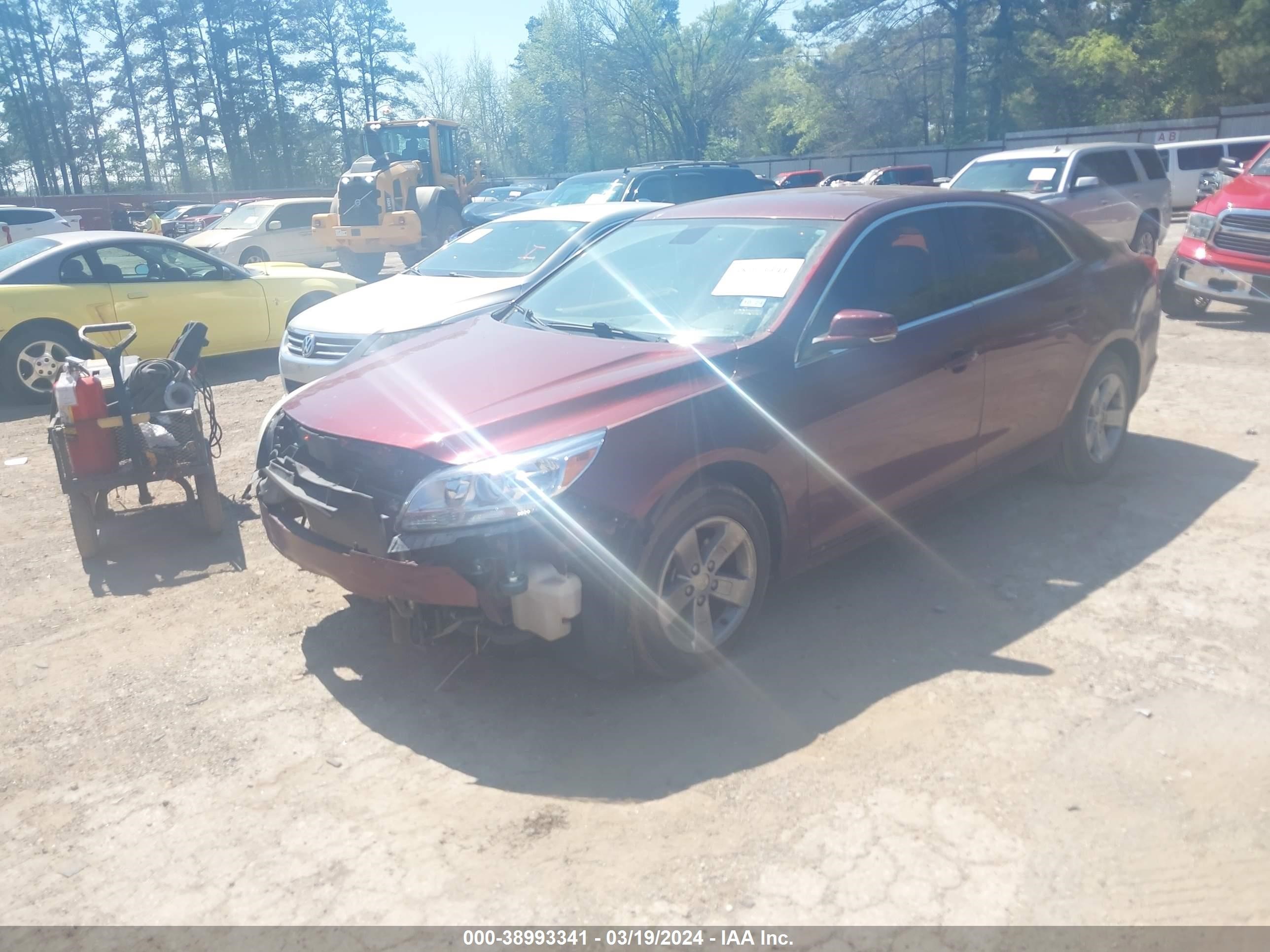 Photo 1 VIN: 1G11C5SA6GF141847 - CHEVROLET MALIBU 