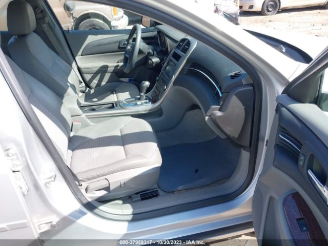 Photo 4 VIN: 1G11C5SA7DF210671 - CHEVROLET MALIBU 