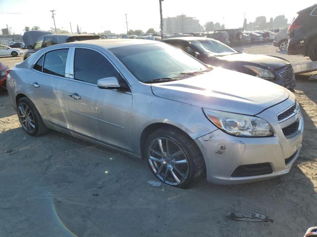 Photo 3 VIN: 1G11C5SA7DF356777 - CHEVROLET MALIBU 1LT 