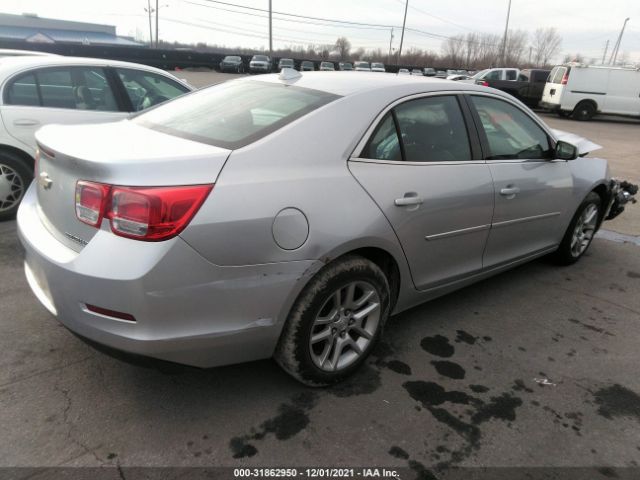 Photo 3 VIN: 1G11C5SA8DF295407 - CHEVROLET MALIBU 