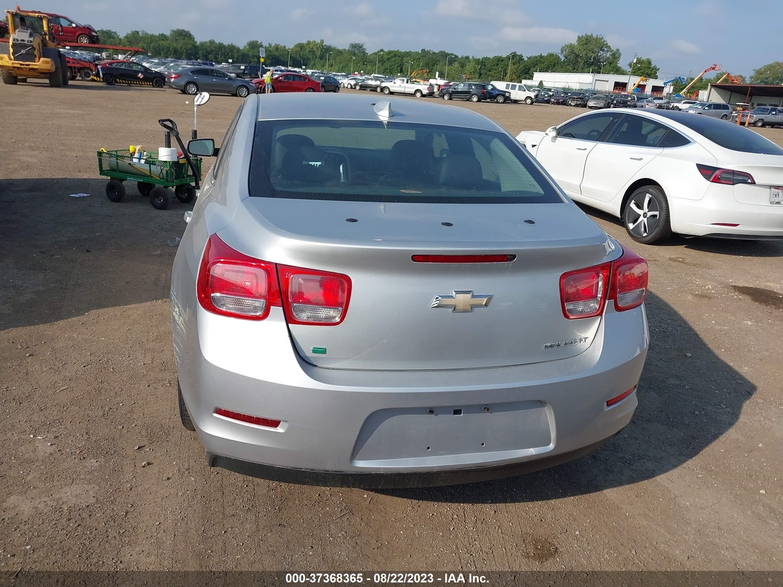 Photo 15 VIN: 1G11C5SA8GF142188 - CHEVROLET MALIBU 