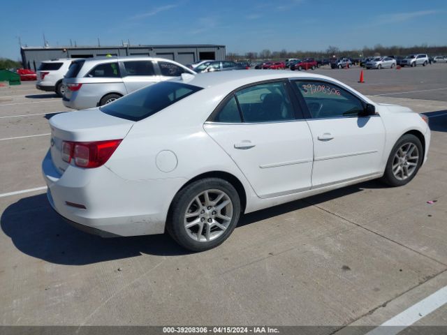 Photo 3 VIN: 1G11C5SA9DF235121 - CHEVROLET MALIBU 