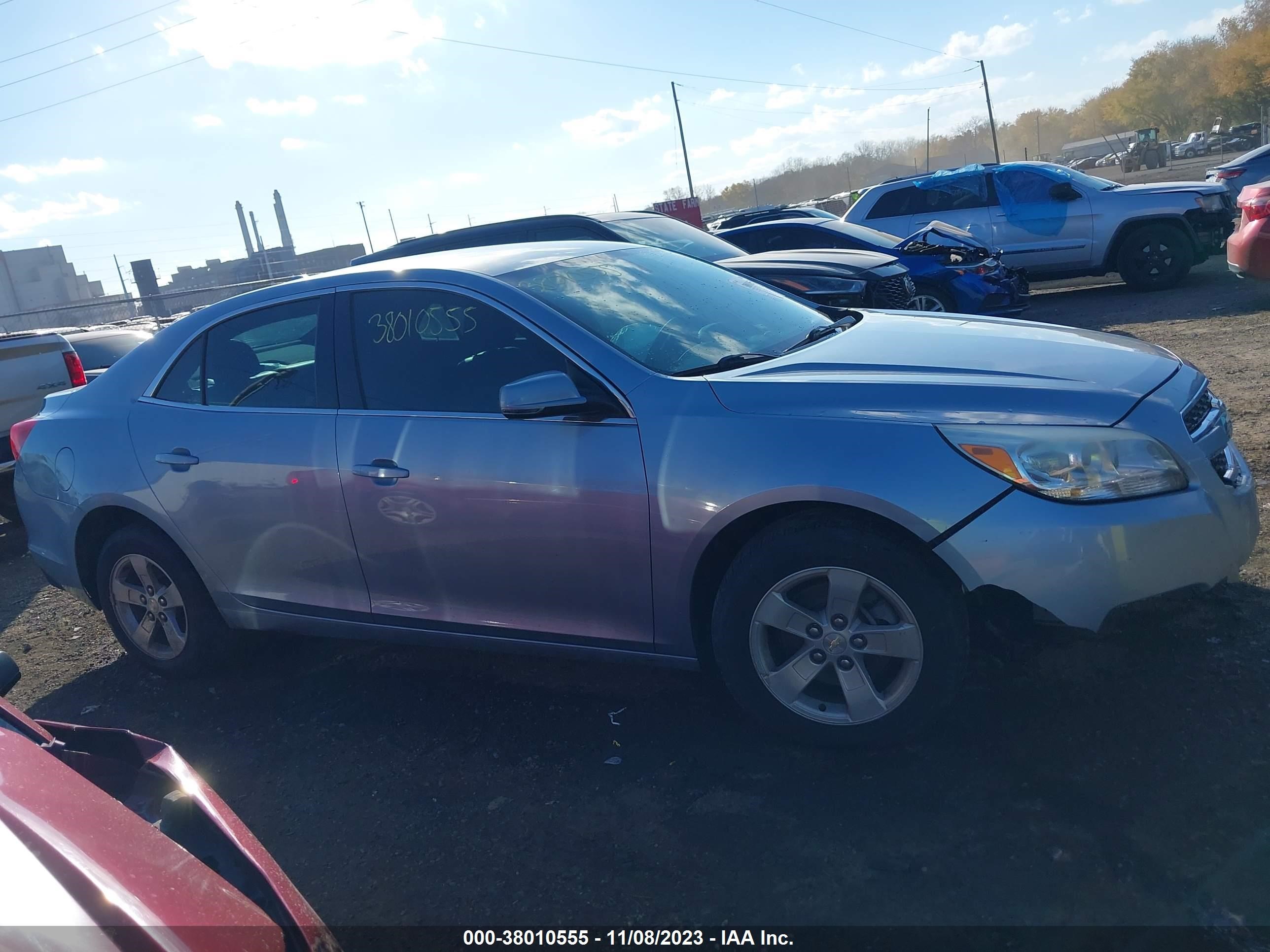 Photo 12 VIN: 1G11C5SA9DU116318 - CHEVROLET MALIBU 