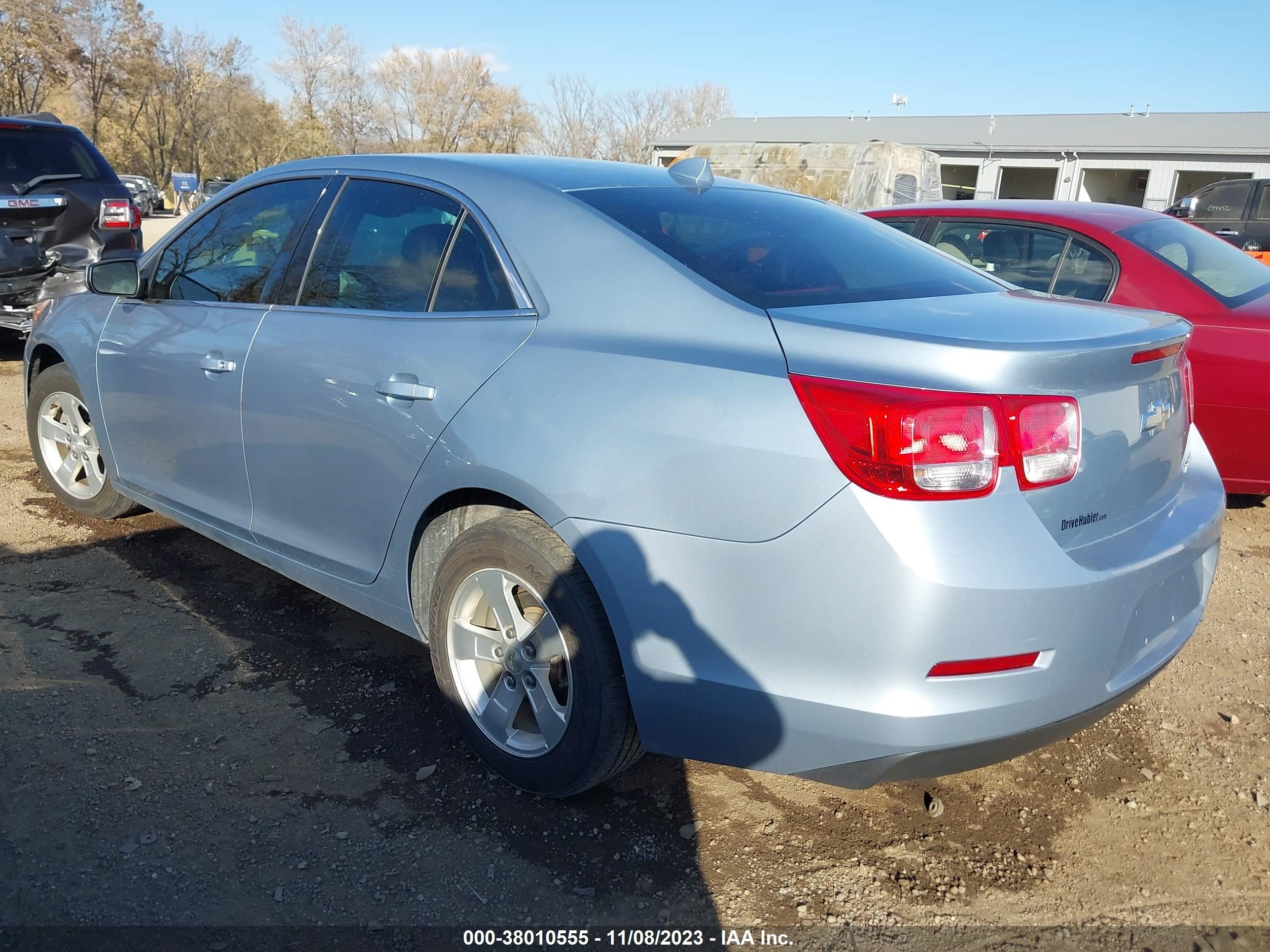 Photo 2 VIN: 1G11C5SA9DU116318 - CHEVROLET MALIBU 