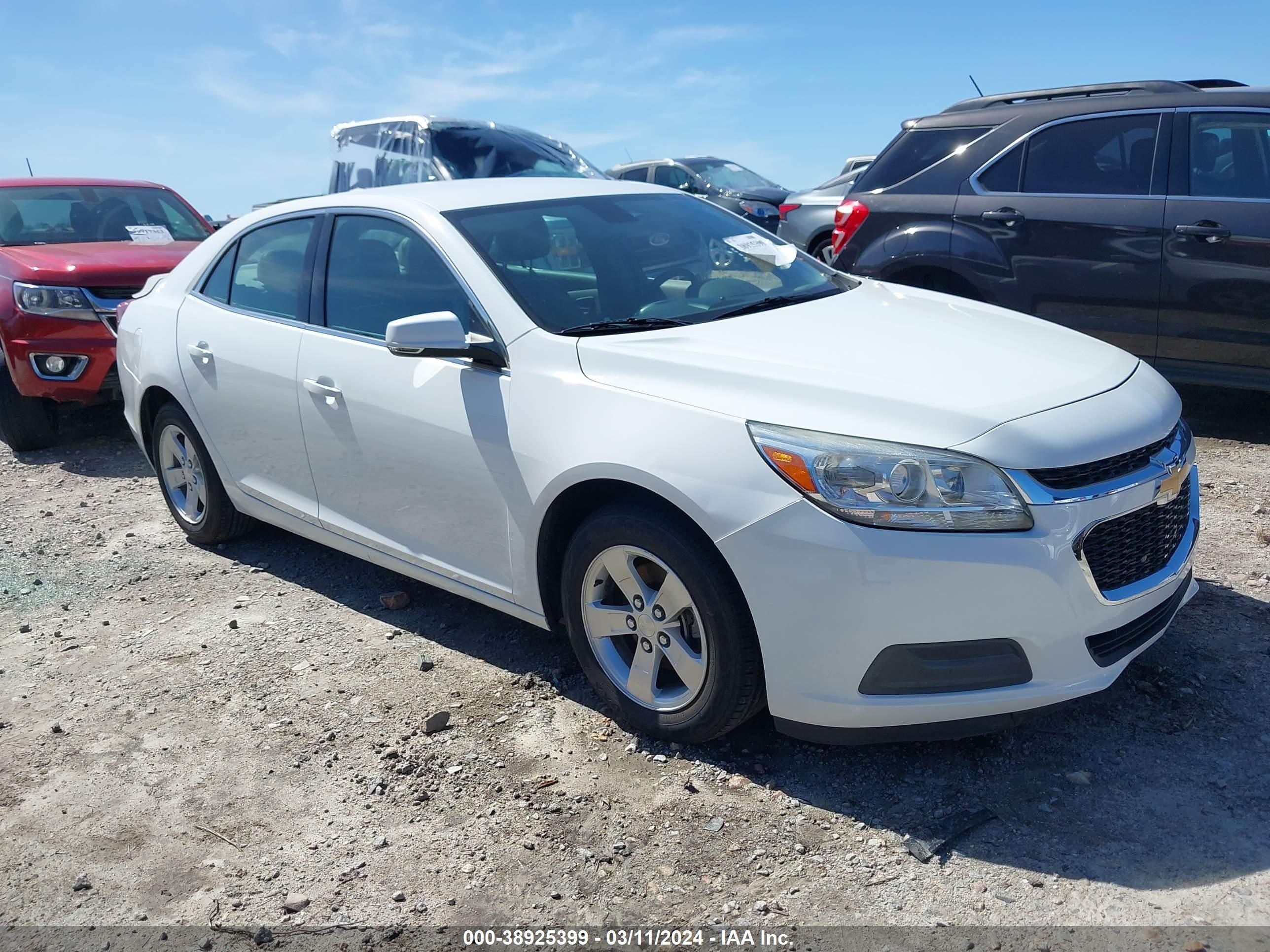 Photo 0 VIN: 1G11C5SA9GF157363 - CHEVROLET MALIBU 