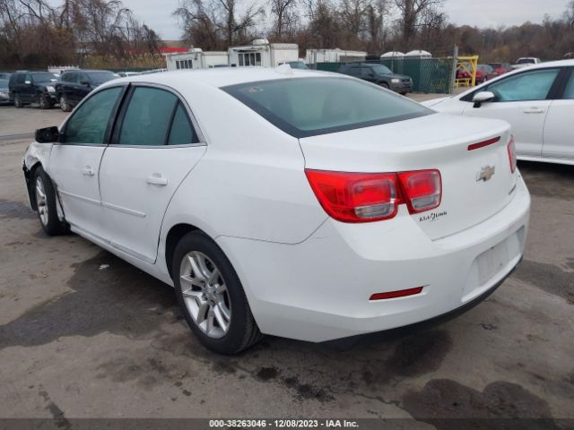 Photo 2 VIN: 1G11C5SAXDF263381 - CHEVROLET MALIBU 