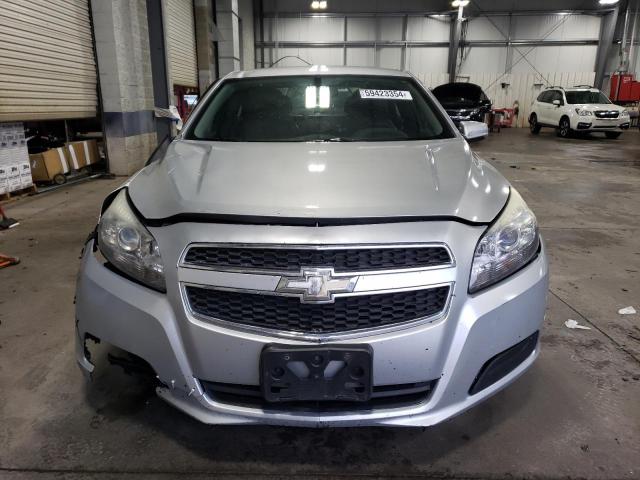 Photo 4 VIN: 1G11C5SAXDF266619 - CHEVROLET MALIBU 