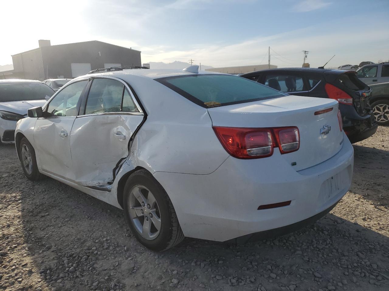 Photo 1 VIN: 1G11C5SAXGF146565 - CHEVROLET MALIBU 