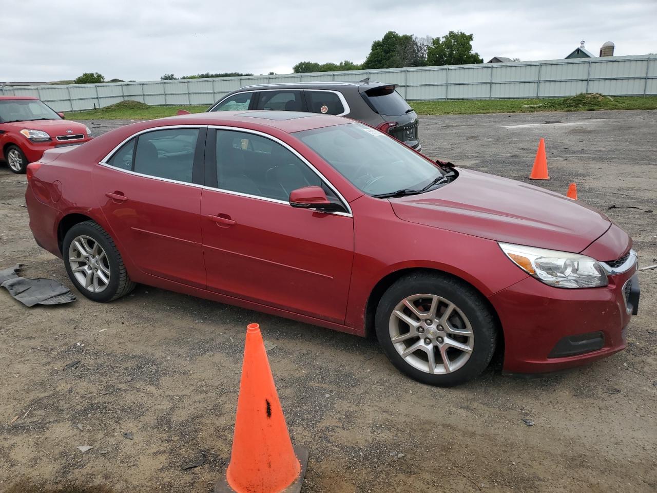 Photo 3 VIN: 1G11C5SL0EF105912 - CHEVROLET MALIBU 