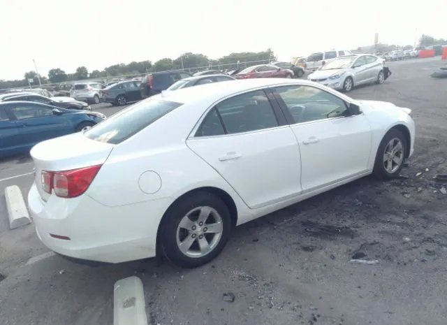 Photo 3 VIN: 1G11C5SL0EF163261 - CHEVROLET MALIBU 