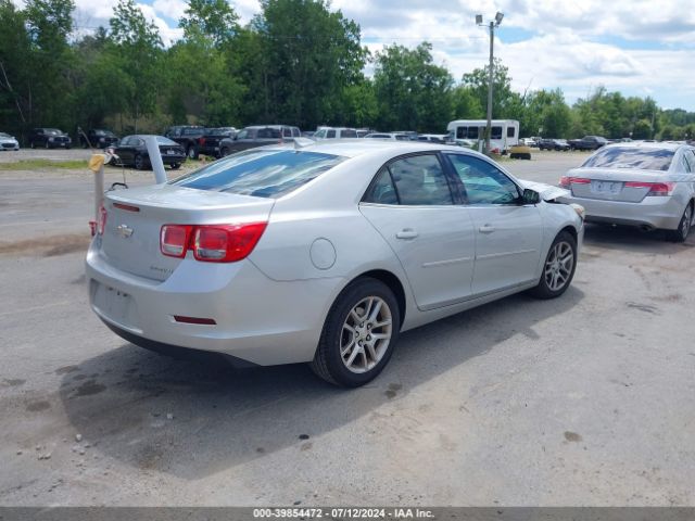 Photo 3 VIN: 1G11C5SL0FF100372 - CHEVROLET MALIBU 