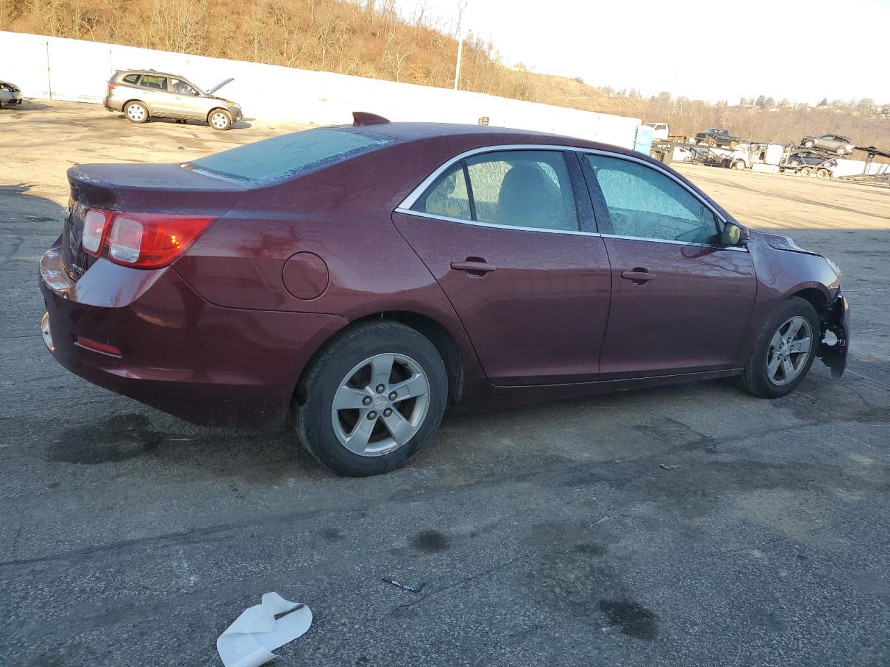 Photo 2 VIN: 1G11C5SL1FF154263 - CHEVROLET MALIBU 