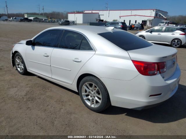 Photo 2 VIN: 1G11C5SL1FF237353 - CHEVROLET MALIBU 