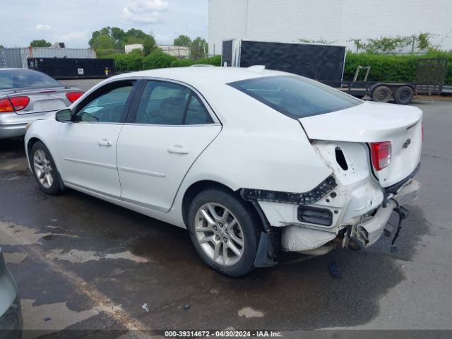 Photo 2 VIN: 1G11C5SL1FU138124 - CHEVROLET MALIBU 