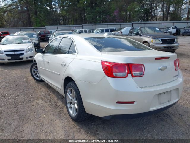 Photo 2 VIN: 1G11C5SL2EF103952 - CHEVROLET MALIBU 