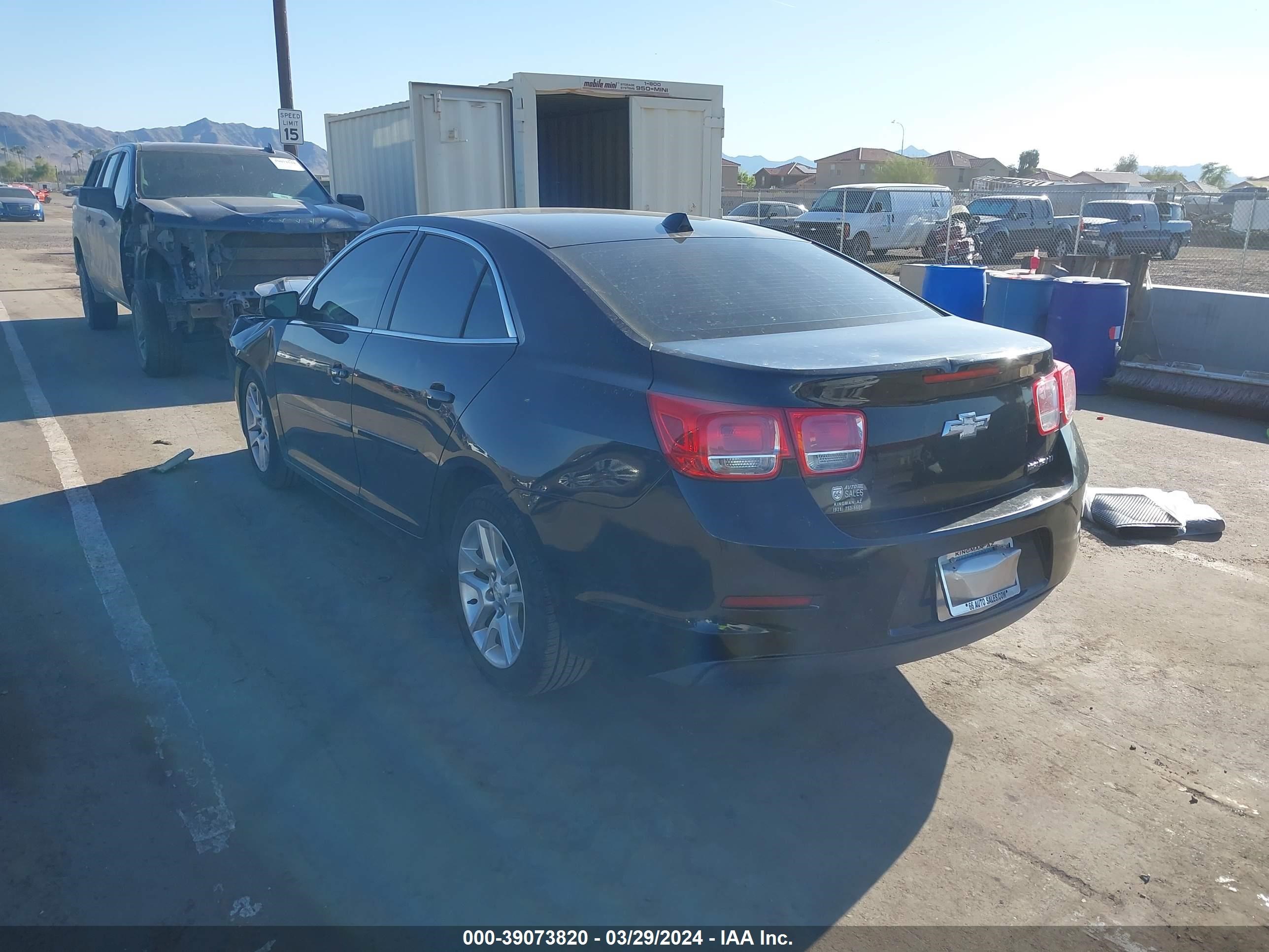 Photo 2 VIN: 1G11C5SL2EF105278 - CHEVROLET MALIBU 