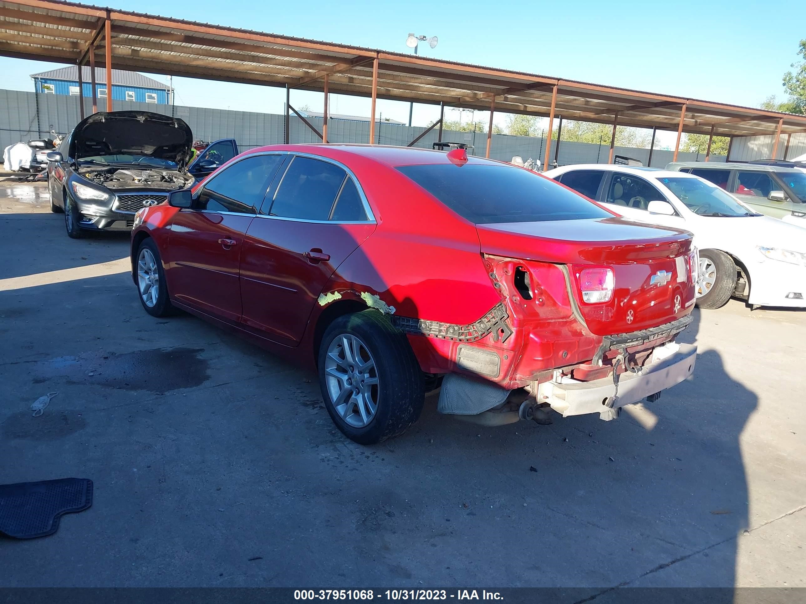 Photo 2 VIN: 1G11C5SL2EF125403 - CHEVROLET MALIBU 