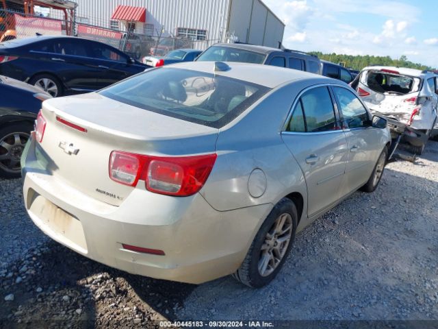 Photo 3 VIN: 1G11C5SL2FF120588 - CHEVROLET MALIBU 