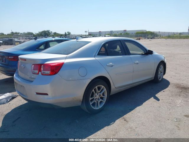 Photo 3 VIN: 1G11C5SL2FF192018 - CHEVROLET MALIBU 