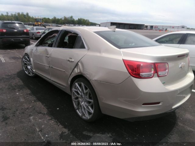 Photo 2 VIN: 1G11C5SL2FF231495 - CHEVROLET MALIBU 