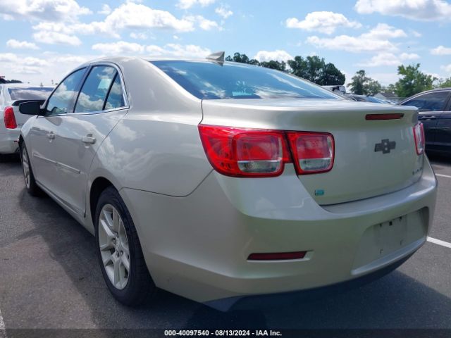 Photo 2 VIN: 1G11C5SL2FF240665 - CHEVROLET MALIBU 