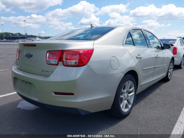 Photo 3 VIN: 1G11C5SL2FF240665 - CHEVROLET MALIBU 