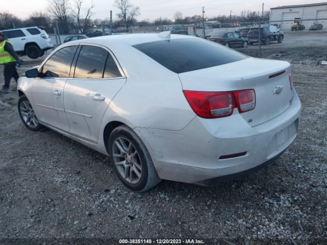 Photo 2 VIN: 1G11C5SL2FF246207 - CHEVROLET MALIBU 