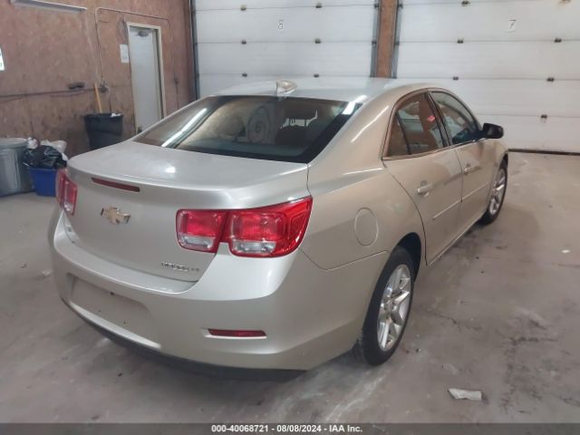 Photo 3 VIN: 1G11C5SL2FF322959 - CHEVROLET MALIBU 