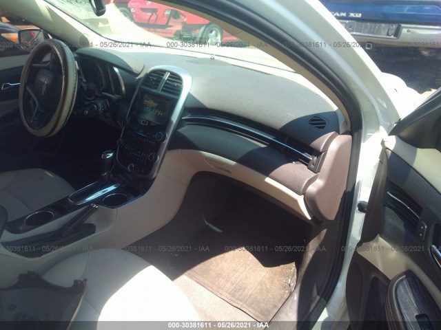 Photo 4 VIN: 1G11C5SL2FU152825 - CHEVROLET MALIBU 