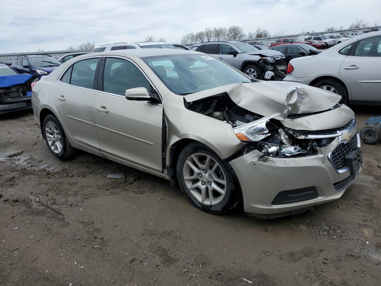 Photo 3 VIN: 1G11C5SL3FF143202 - CHEVROLET MALIBU 