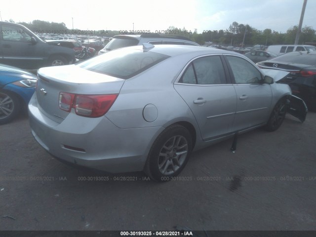 Photo 3 VIN: 1G11C5SL3FF211918 - CHEVROLET MALIBU 