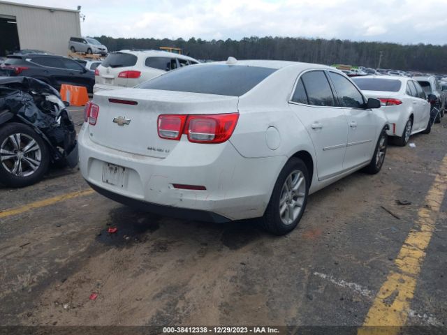 Photo 3 VIN: 1G11C5SL4EF229696 - CHEVROLET MALIBU 