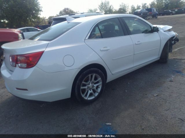 Photo 3 VIN: 1G11C5SL4FF134931 - CHEVROLET MALIBU 