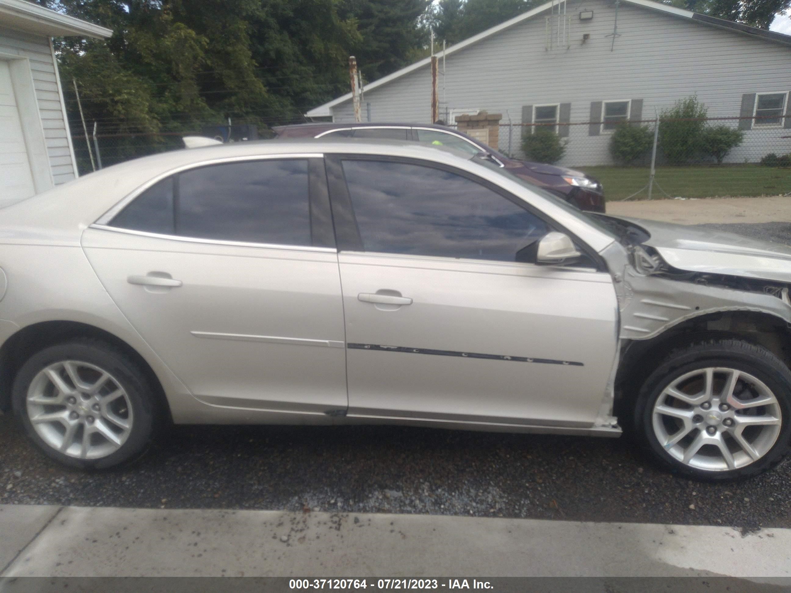 Photo 13 VIN: 1G11C5SL4FF188424 - CHEVROLET MALIBU 