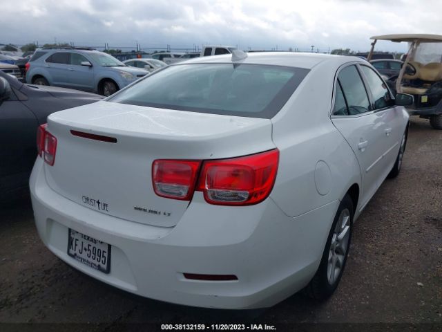 Photo 3 VIN: 1G11C5SL4FF306617 - CHEVROLET MALIBU 