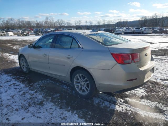 Photo 2 VIN: 1G11C5SL4FF322901 - CHEVROLET MALIBU 