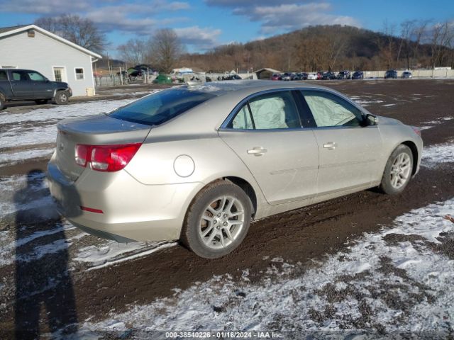 Photo 3 VIN: 1G11C5SL4FF322901 - CHEVROLET MALIBU 