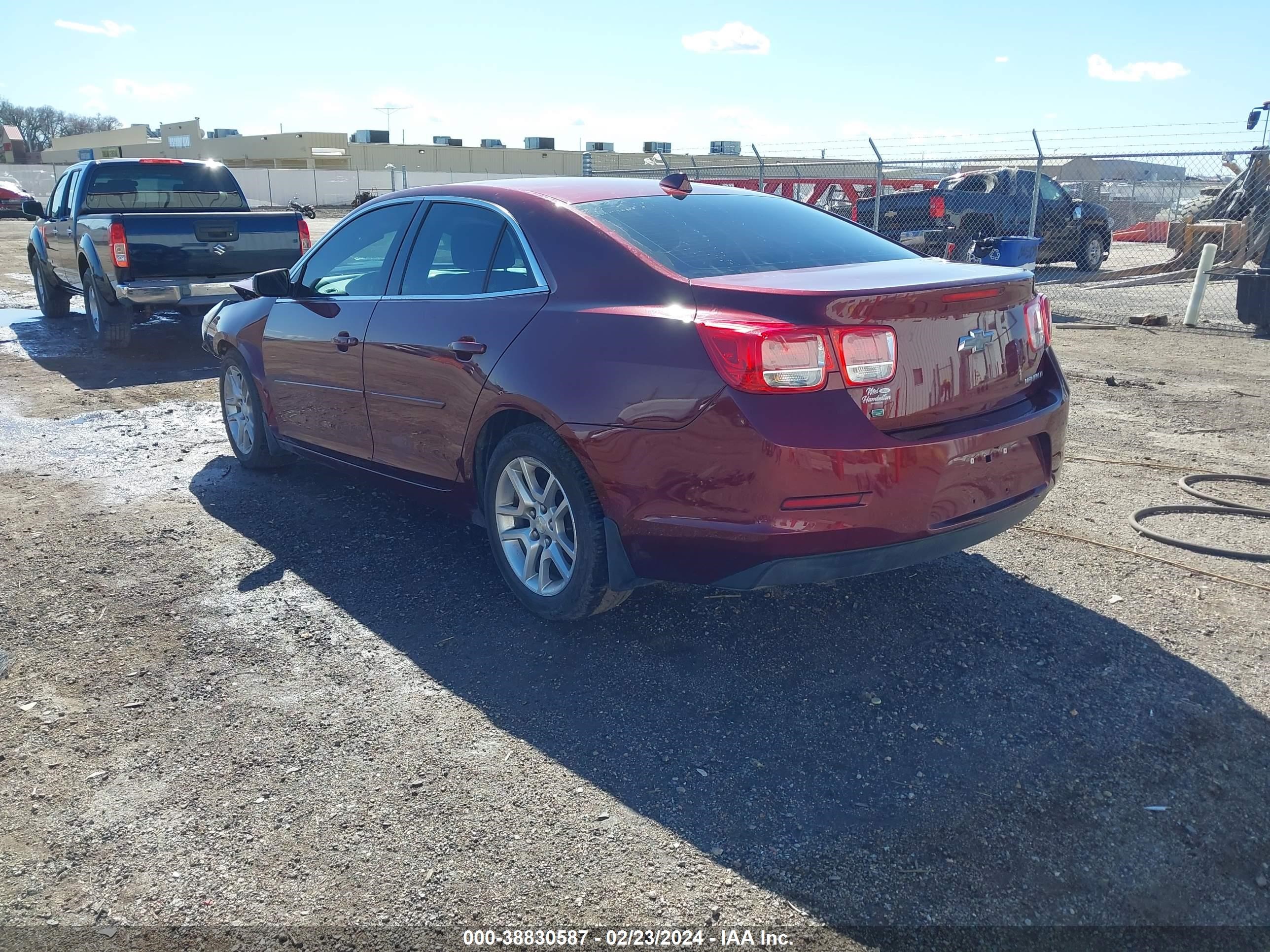 Photo 2 VIN: 1G11C5SL5EF272444 - CHEVROLET MALIBU 