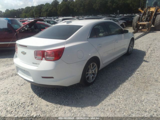 Photo 3 VIN: 1G11C5SL5FF103428 - CHEVROLET MALIBU 